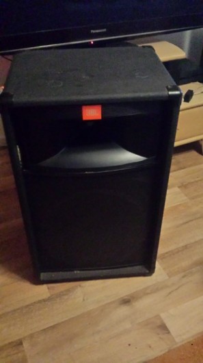 Boxen von JBL Model:TX125 Original